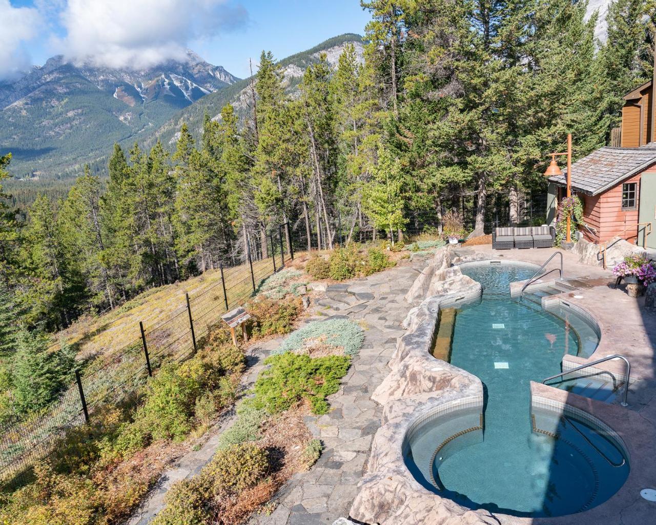 The Hidden Ridge Resort Banff Exterior foto